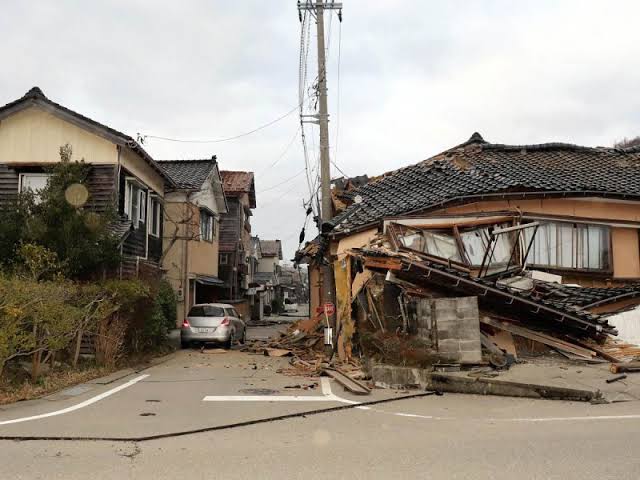 nxnoticias.com-reportan-al-menos-30-muertos-por-sismos-en-japon