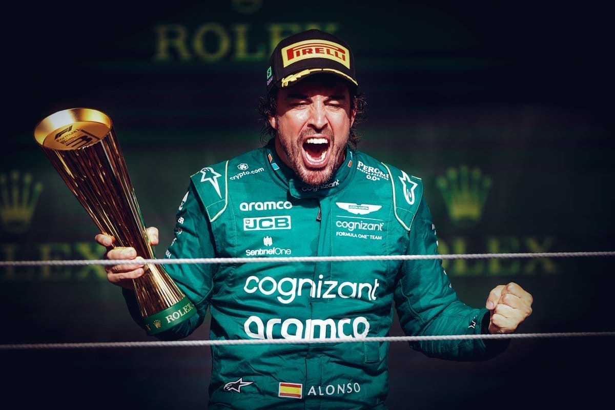 nxnoticias.com-el-anuncio-de-hamilton-con-ferrari-rompe-los-imposibles-en-la-f1-y-ahora-alonso-podria-llegar-a-mercedes