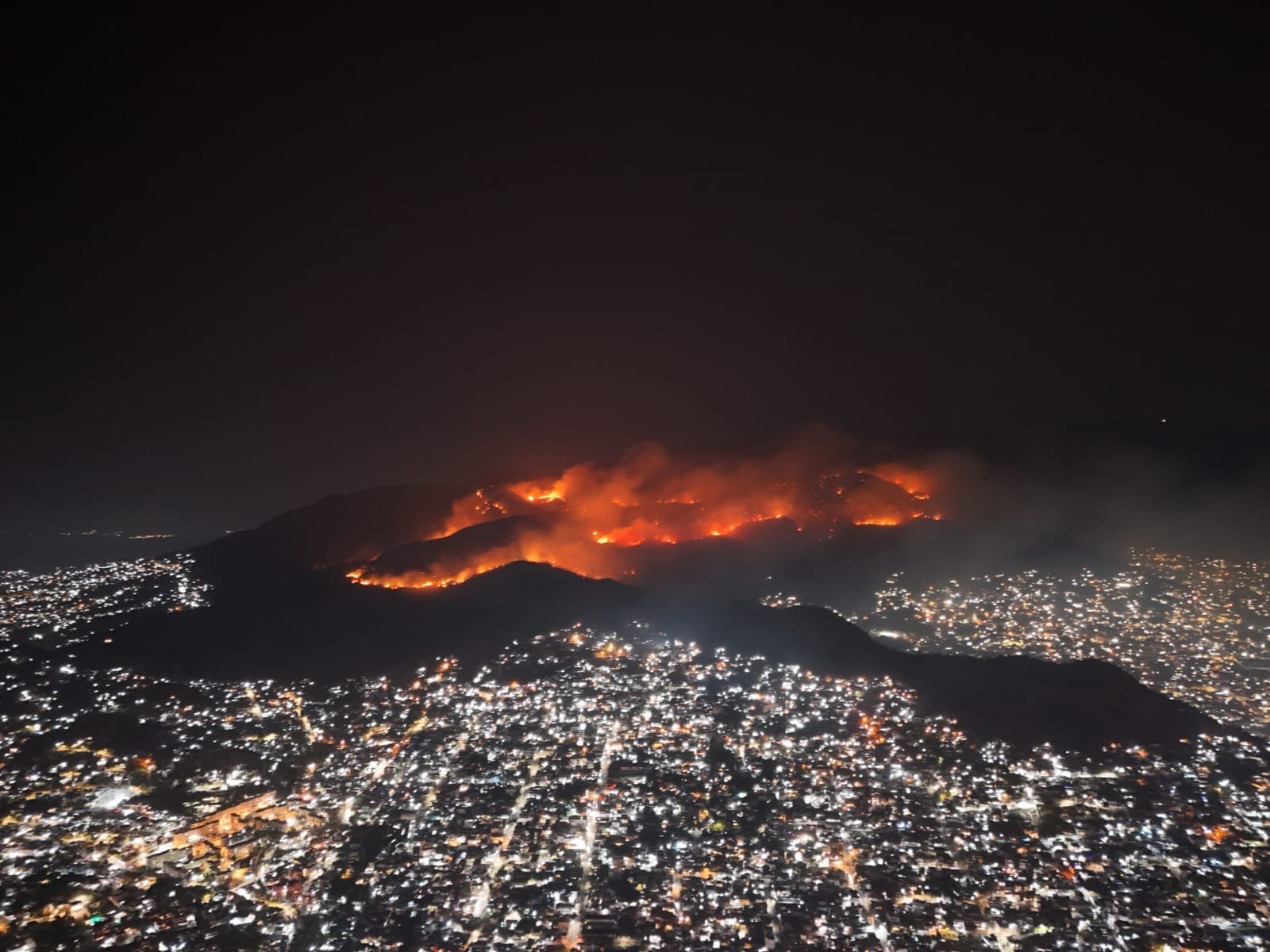nxnoticias.com-suspenden-clases-en-acapulco-y-chilpancingo-por-incendios-forestales