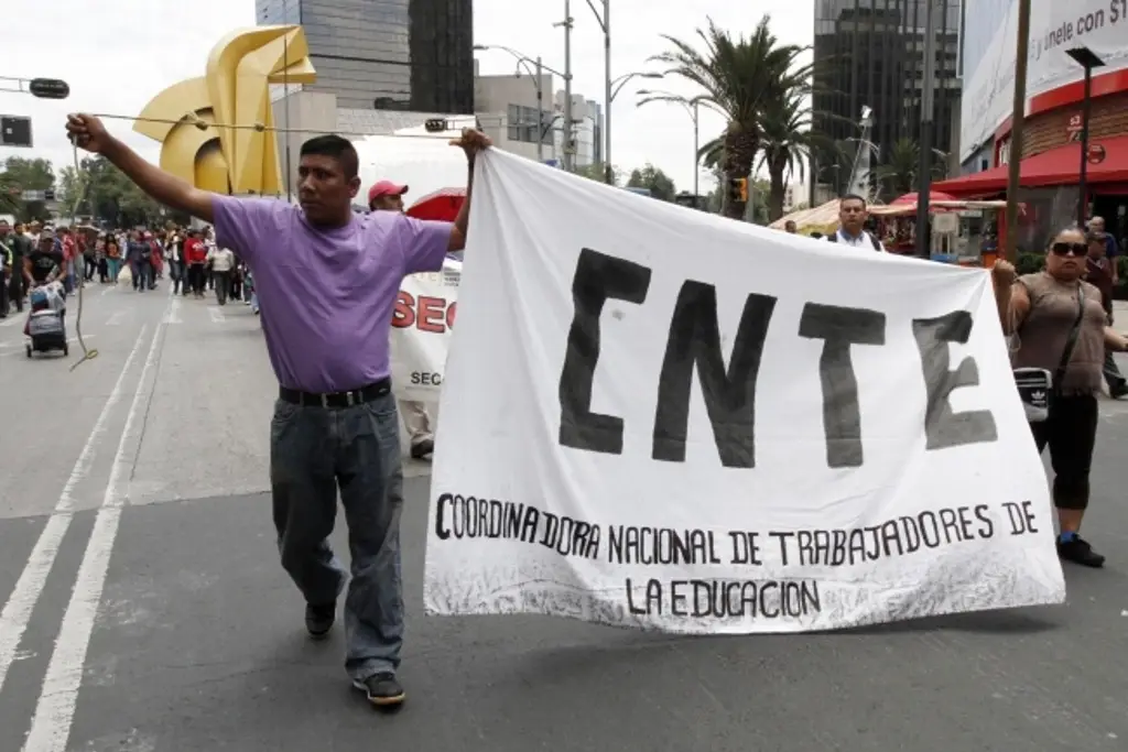 nxnoticias.com-alcanza-cnte-acuerdo-para-incremento-del-13-salarial-el-lunes-determina-si-termina-planton-y-protestas
