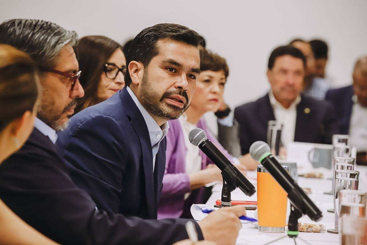 nxnoticias.com-pide-maynez-votar-aunque-sea-por-otra-candidata