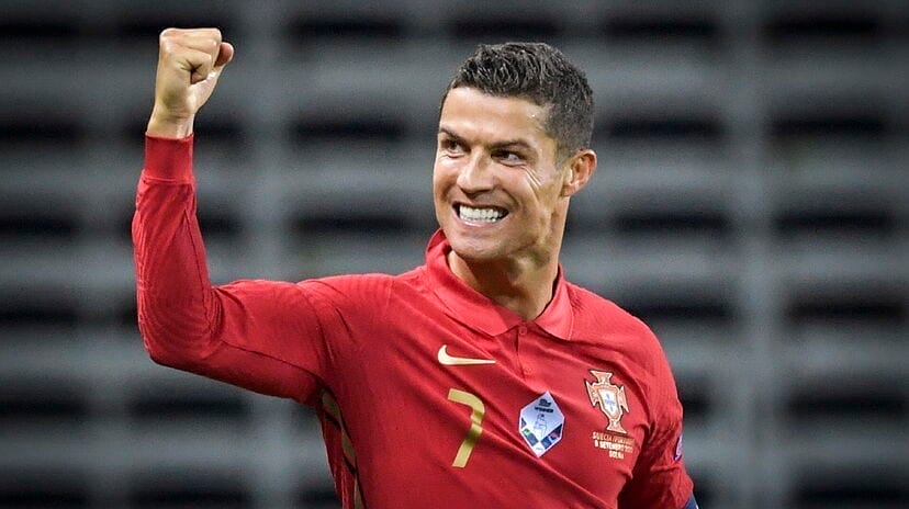 nxnoticias.com-cristiano-ronaldo-rompe-records-en-youtube-con-su-canal-ur-cristiano