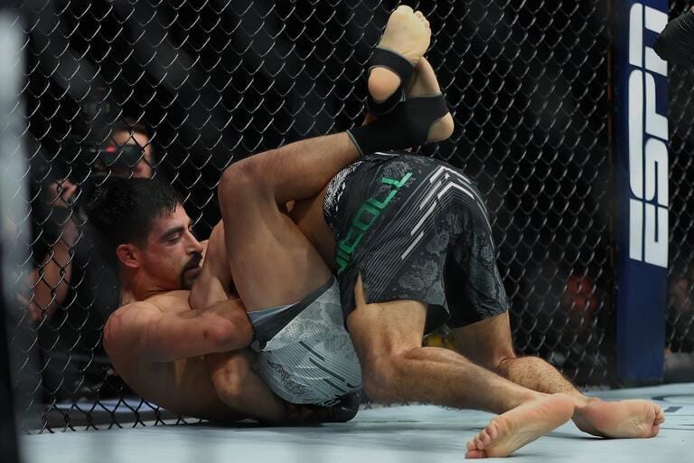 nxnoticias.com-el-ascenso-triunfal-de-jesus-aguilar-tercera-victoria-consecutiva-en-la-ufc