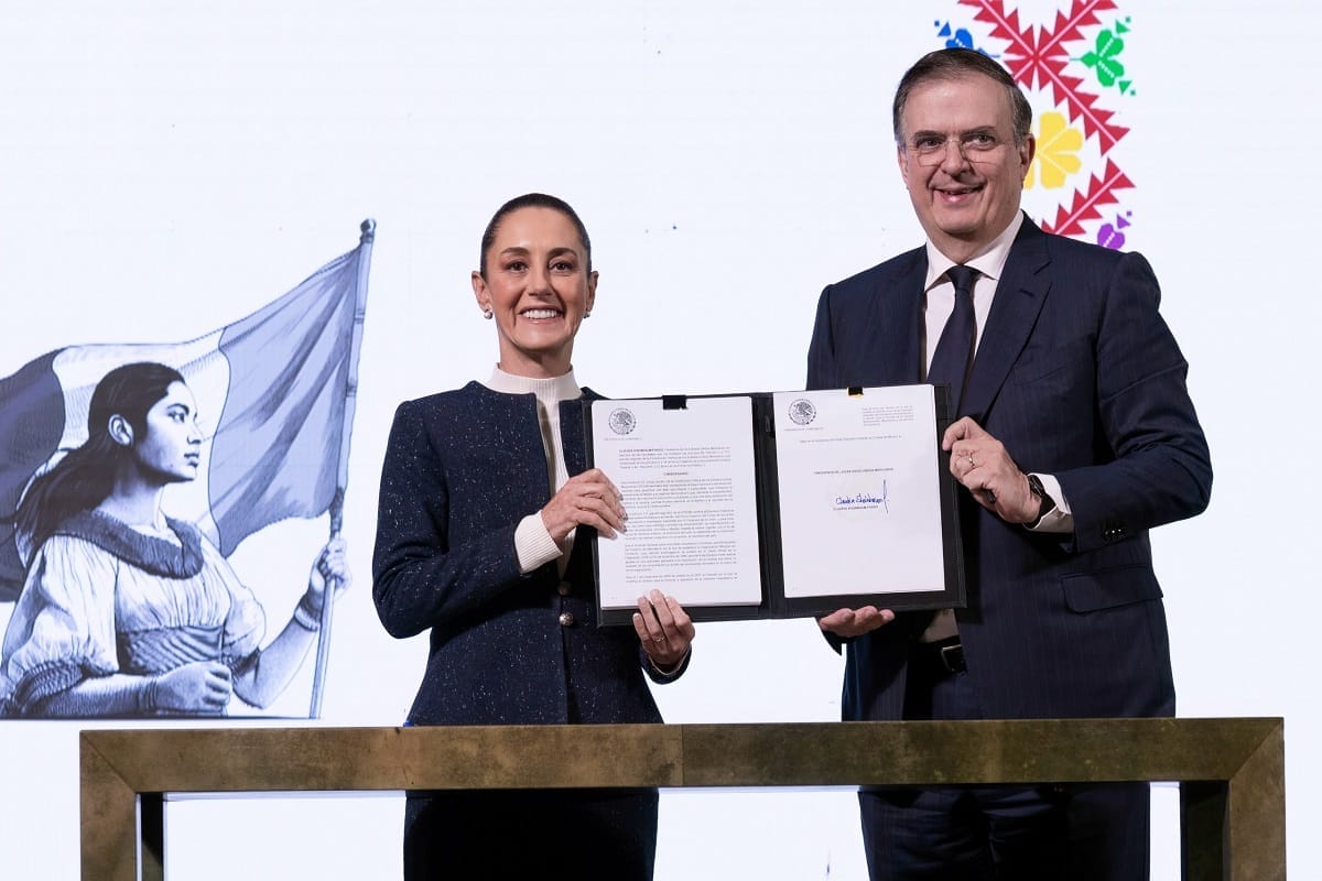 nxnoticias.com-firman-decreto-para-fortalecer-industria-textil-y-recuperar-empleos