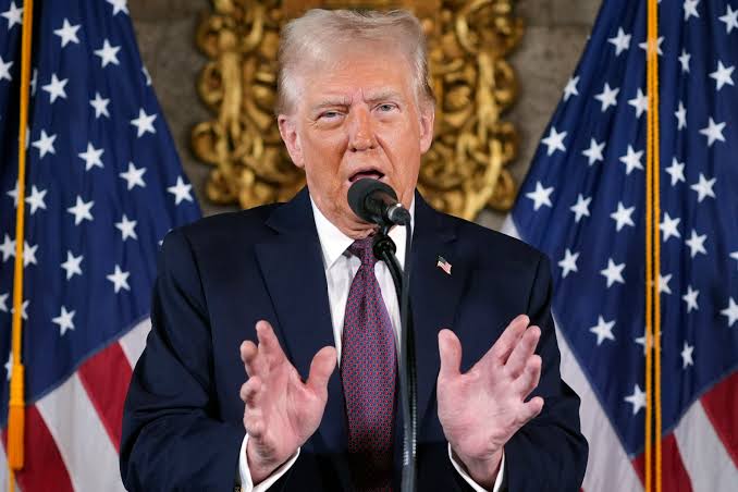 nxnoticias.com-afirma-trump-que-creara-el-servicio-de-impuestos-externos