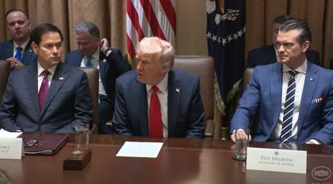 nxnoticias.com-trump-no-detiene-aranceles-pero-los-aplaza-para-abril
