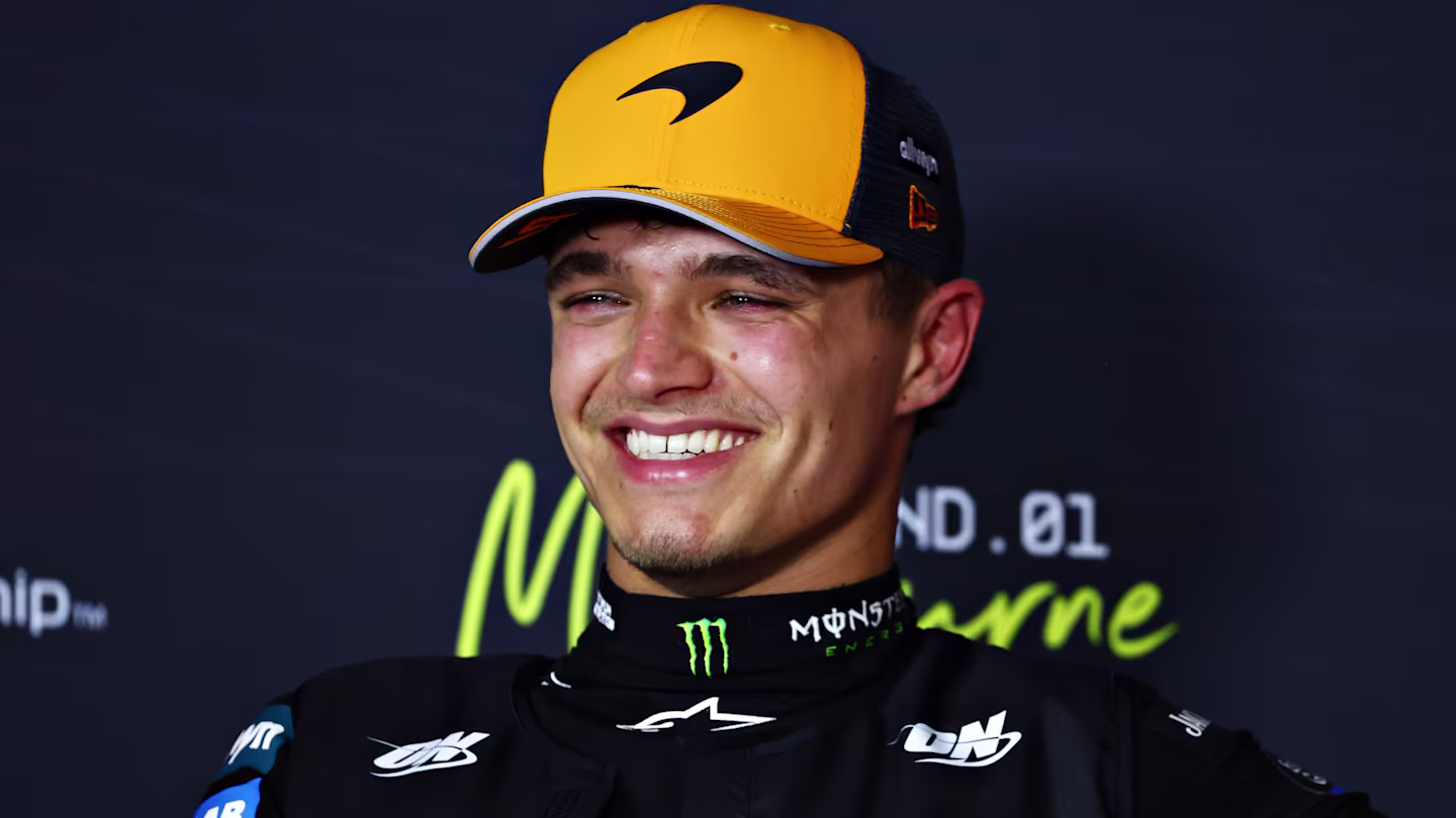 nxnoticias.com-mclaren-arrasa-en-australia-norris-y-piastri-aseguran-la-primera-fila
